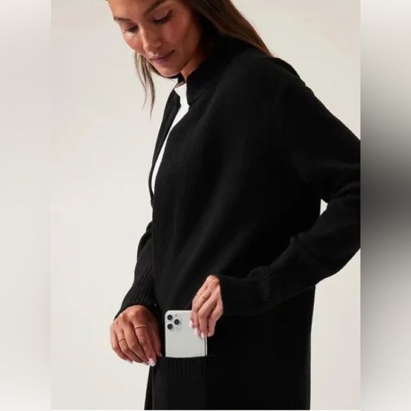 NWT Athleta Spirit Wool Cashmere Blend Wrap. . Black. Size Large OP 259.00 - Picture 2 of 10